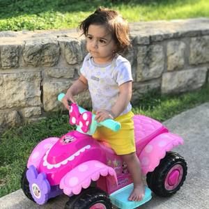 Meet your Posher, Tozi